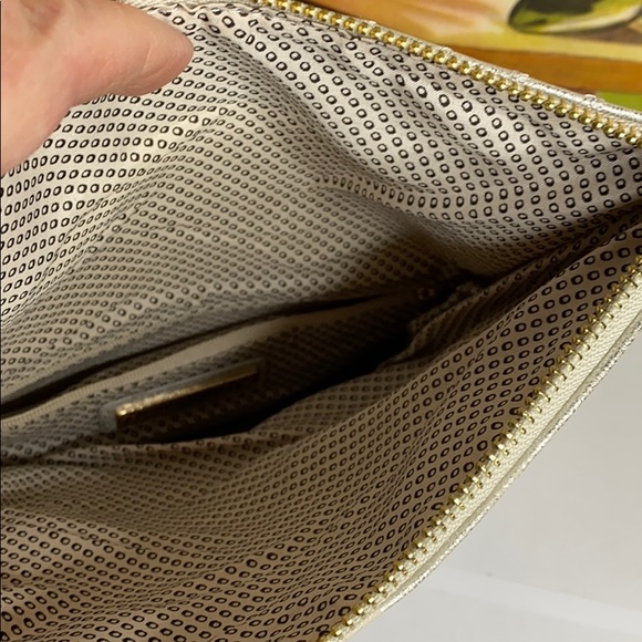 Fun Silver Fold Over Clutch - Picture 5 of 5